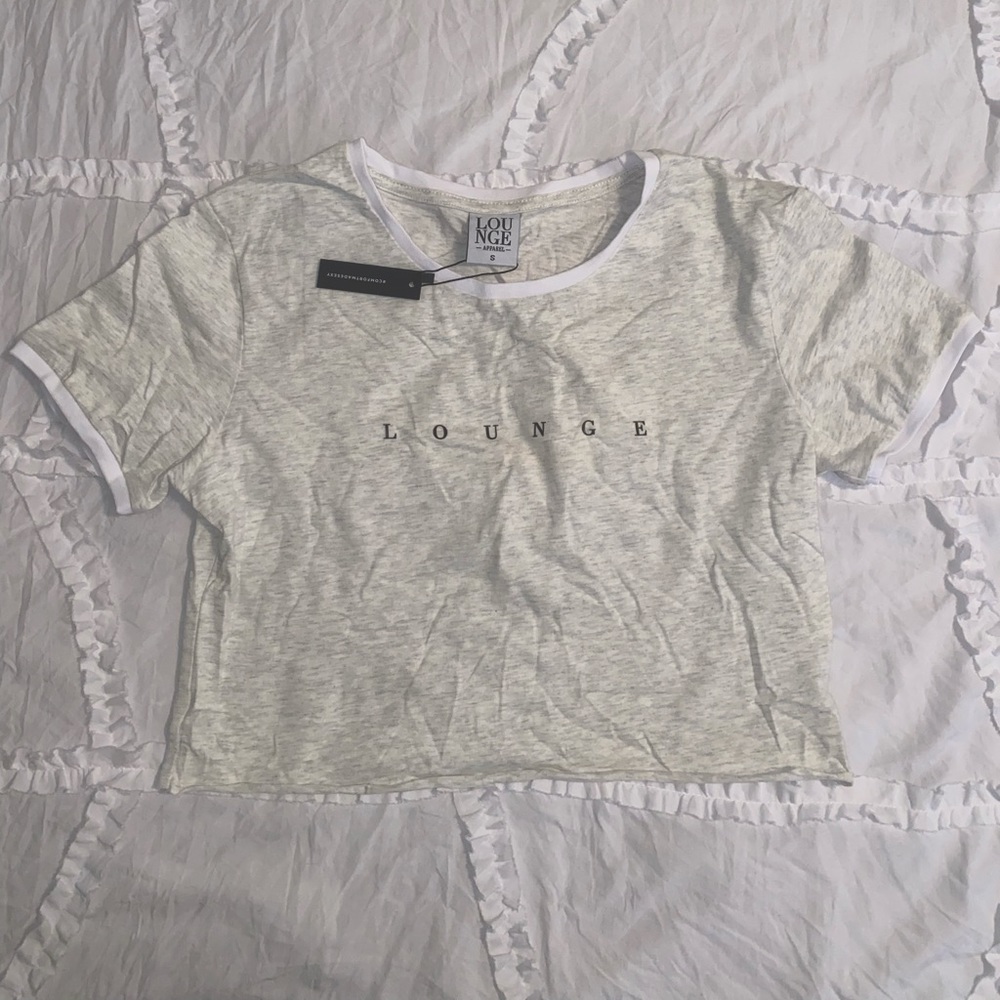 ✨LOUNGE CROPPED TEE